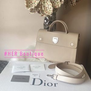 ❌SOLD❌DIOREVER MEDIUM SIZE